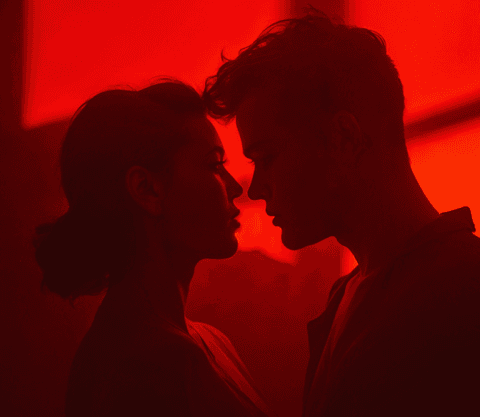 Bangkok Speed Dating: One Night vs Ten Weeks of Drip-Feed