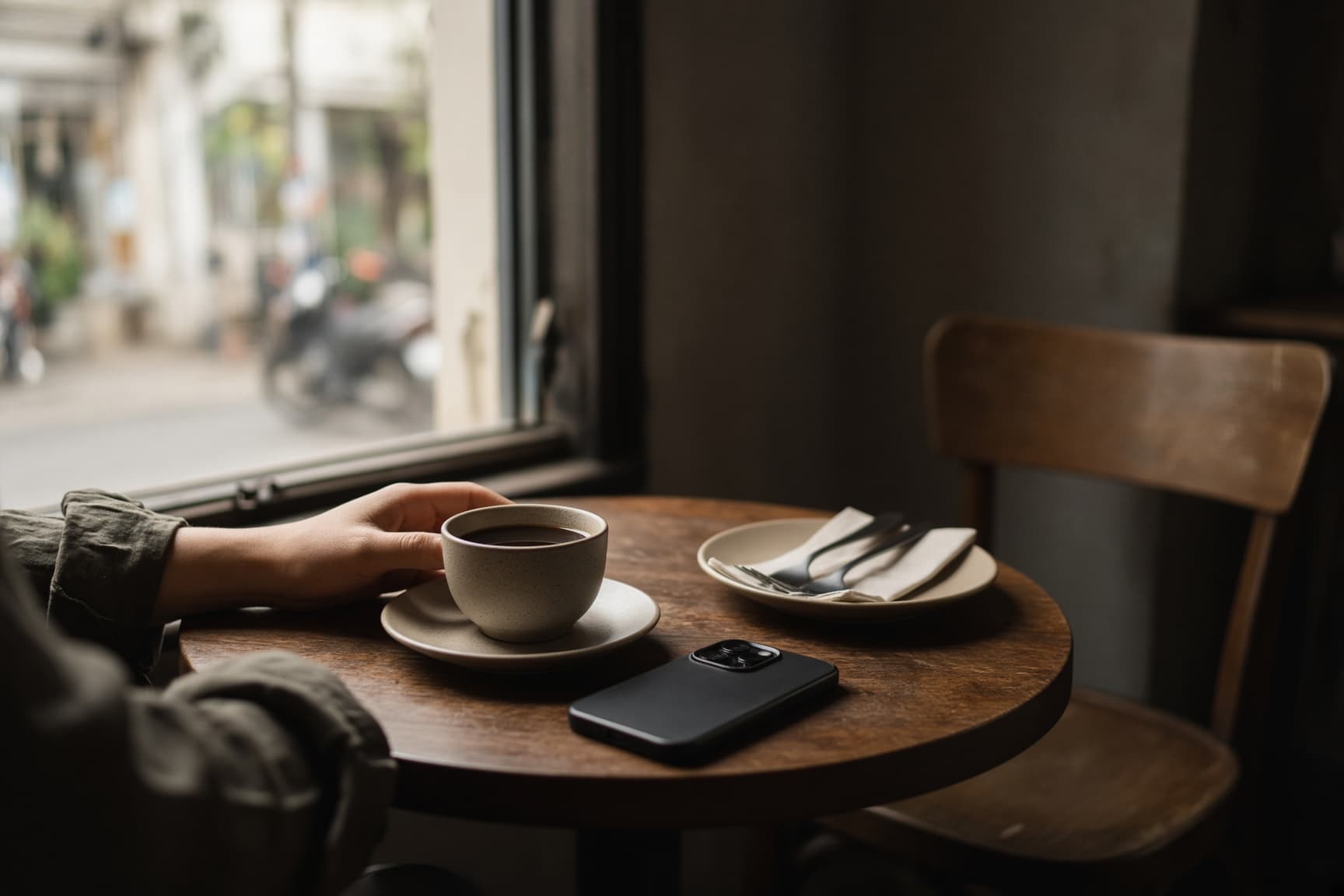 Coffee Date’s No Show Policy: Who Pays When Someone Flakes?